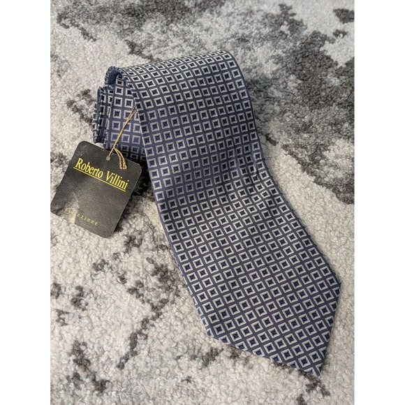 NWT Roberto Villini Men‎ 100% Silk Necktie Geometric Square Blue Gray - Picture 3 of 5